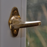 fenstergriff-fensterolive-messing-poliert-b3151