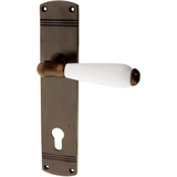 Türbeschlag dunkel patiniert - ergonomische Form