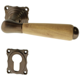 Wohnungstürbeschlag dunkel patiniert aus Messing braun schlichtes Design