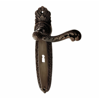 Türbeschlag braun aus Messing dunkel patiniert ergonomische Form