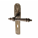 Zimmertürbeschlag aus Messing dunkel patiniert braun ergonomische Form