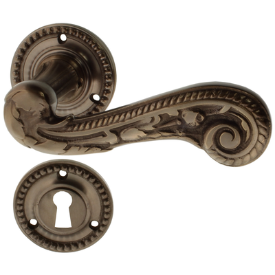 Jugendstil Zimmertürbeschlag aus Messing - organische Form - braun