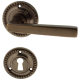 Türbeschlag aus Messing | elegantes Design