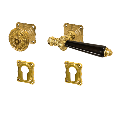 Rosettengarnitur - Gründerzeit - Modell "Innsbruck" - Messing poliert WG Modell "Innsbruck"