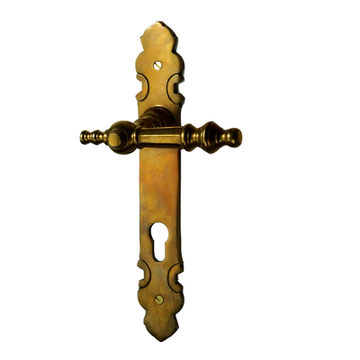 Historischer Türgriff mit Langschild aus patiniertem Messing, Gründerzeit