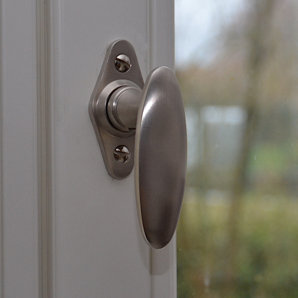 Antike Fensterolive Nickel matt 